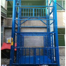 直銷鏈條導(dǎo)軌式液壓貨梯，液壓叉車，液壓起重貨梯安裝施工